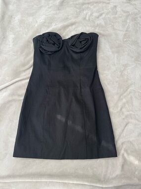 Urban Outfitters - Bardot - Black Strapless Mini Dress with Rosette Bust